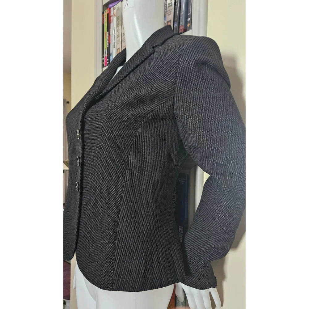 Ann Taylor Black Blazer, 2P, GUC. ✔️